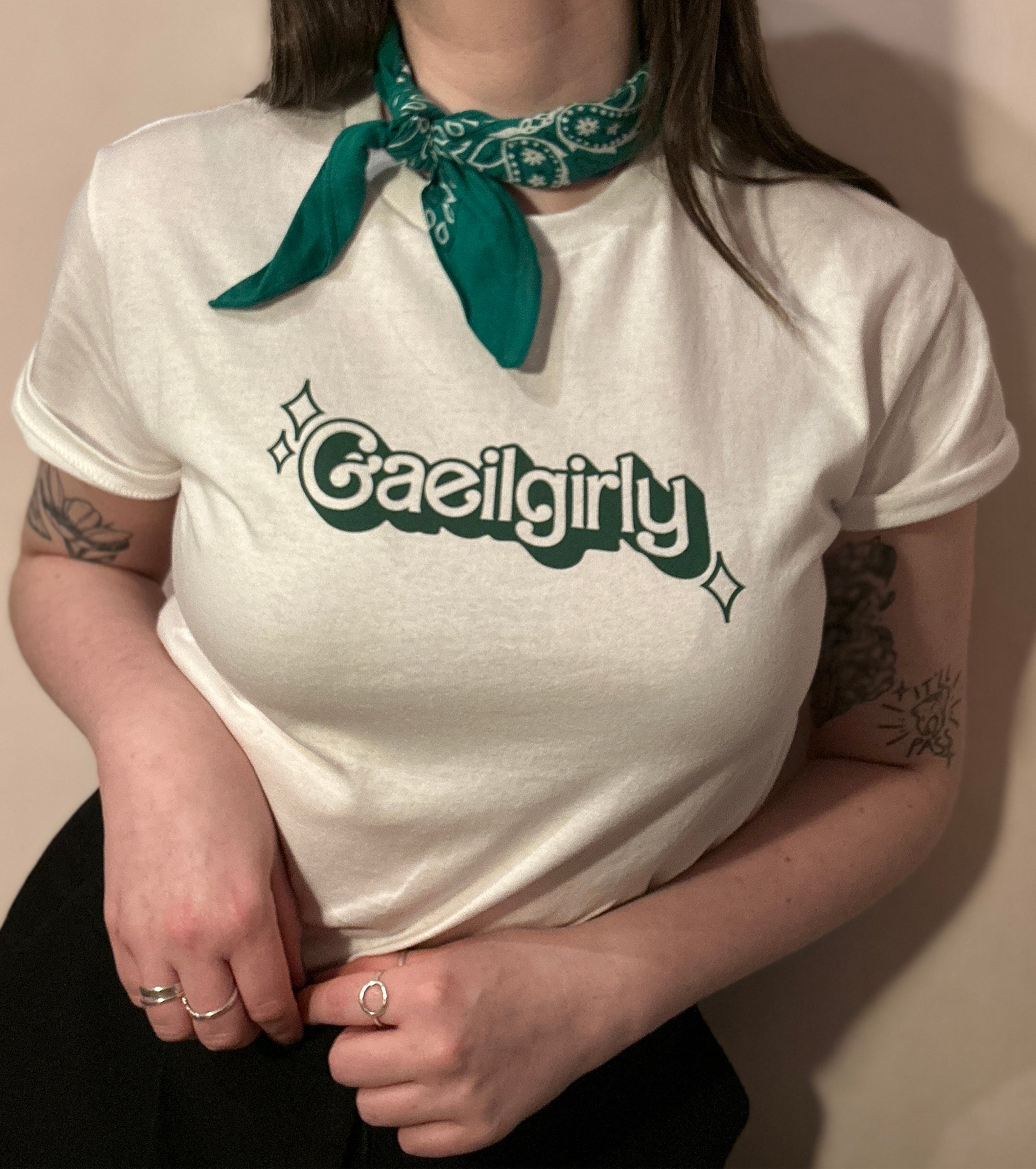 Gaeilgirly unisex t-shirt in white
